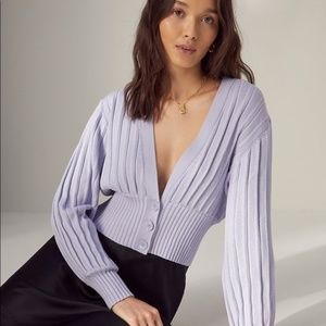Aritzia Wilfred Plunge Cardigan in PALE VIOLET